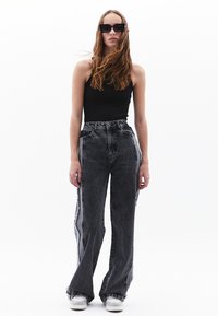 OXXO MIT FORM - Top - black