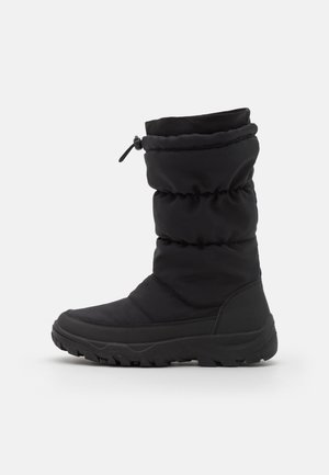 Botte d’hiver noire avec dessus rembourré, semelle épaisse et cordon de serrage réglable en haut pour un maintien sécurisé.