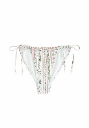 Florale Bikinihöschen aus weißem Stoff mit rosa gestreiften Akzenten und Seitenschnürungen. Das Design zeigt grüne Pflanzenmuster und einen strukturierten Taillenbund.