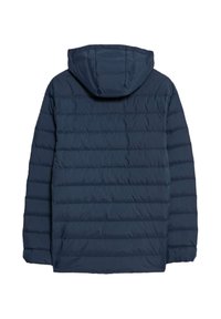 Giacca puffer blu navy con cappuccio, caratterizzata da cuciture a canale, una superficie liscia e polsini elasticizzati, progettata per calore e comfort.