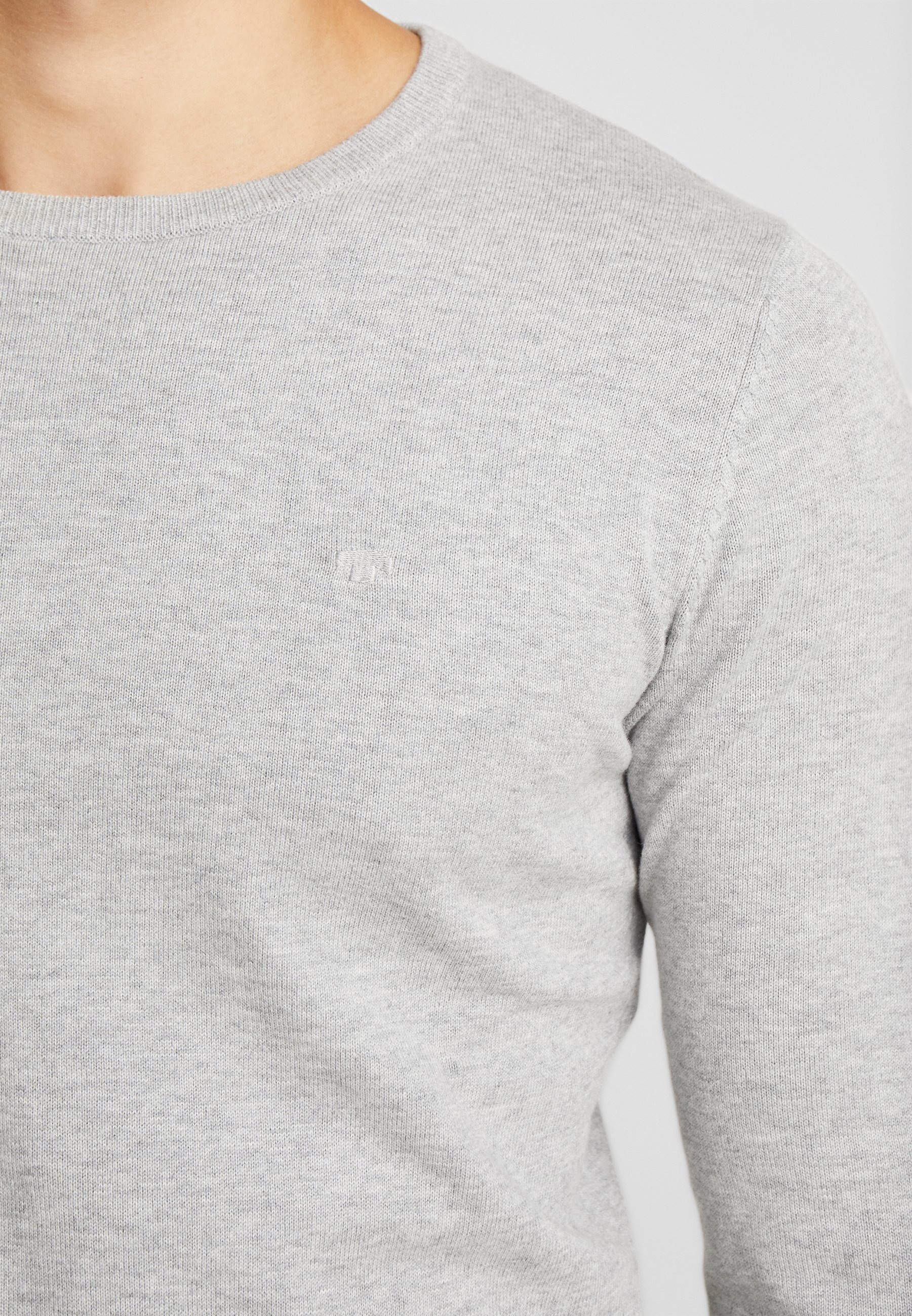 TOM TAILOR BASIC CREW NECK Strikkegenser light soft grey TOM TAILOR BASIC CREW NECK - Strikkegenser - deep pond green melange