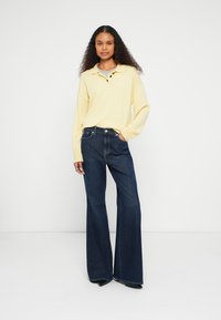 7 for all mankind RETRO FLARE - Kavbojke na trapez - oceandrift