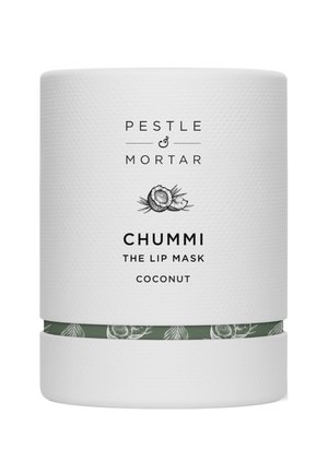 Masque pour les lèvres Chummi à la noix de coco de Pestle & Mortar dans un contenant cylindrique texturé blanc avec illustration de noix de coco et bande verte à motifs.
