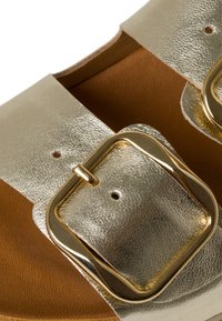 Tamaris Pantofle - light gold