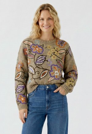 Oui, PULLOVER - Trui - camel violet