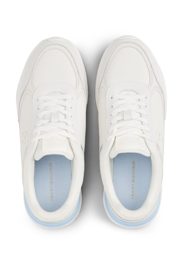 CASUAL FASHION RUNNER - Trainers3