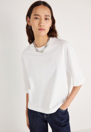 BOXY TEE - Základné tričko - white