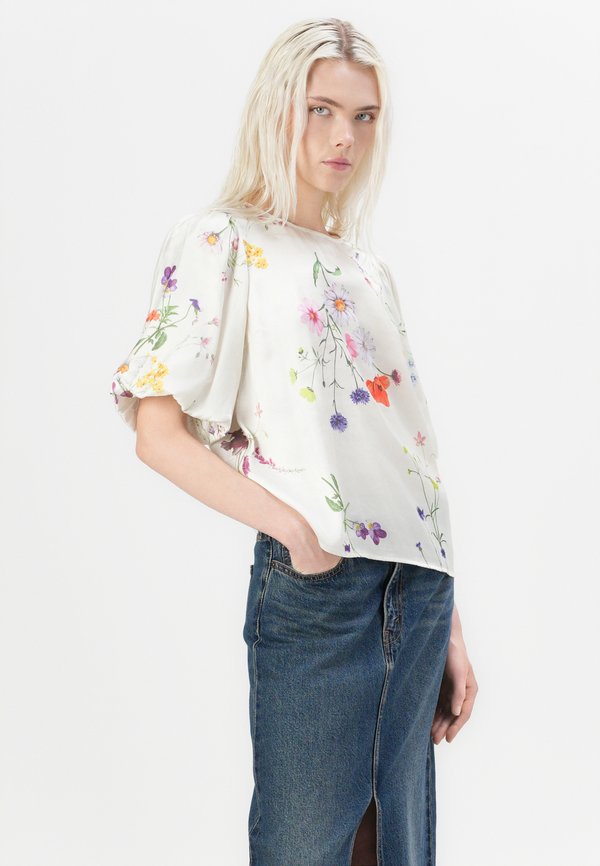 VIHINDA - Blouse - optical snow3