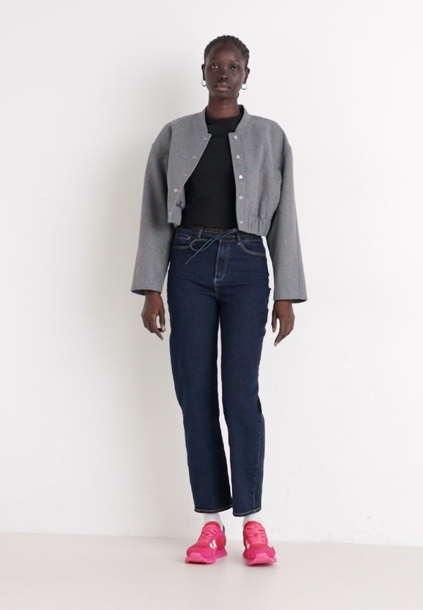 BRIT ON BOLD - Trainers - fuchsia4