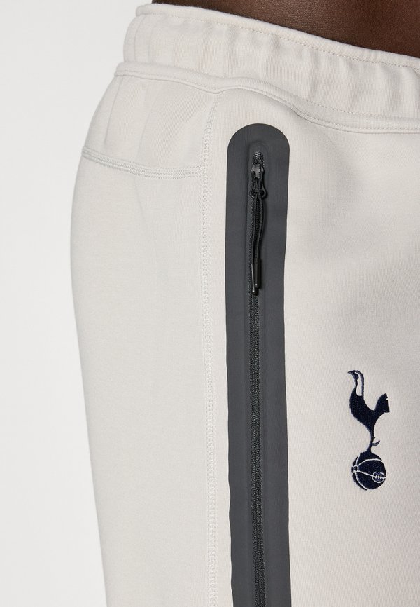 THFC TECH PANT - Club wear2