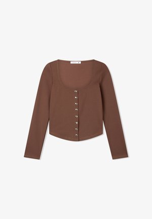 Top marrone a maniche lunghe con scollo quadrato e una fila di bottoni metallici sul davanti, realizzato in tessuto morbido ed elastico.