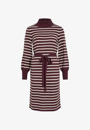 Weinrot und creme gestreiftes Kleid mit hohem Ausschnitt, langen Ballonärmeln und einem Bindegürtel in der Taille. Weicher Strickstoff.