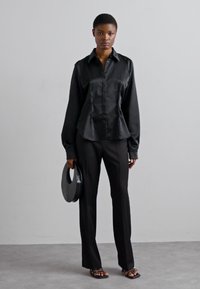 Sara Battaglia PUFF SLEEVE - Πουκαμίσα με κουμπιά - black