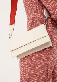 s.Oliver Borsa a tracolla - off-white