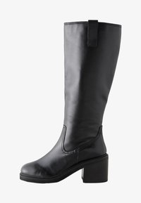 Valgt, black leather