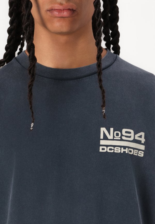 OFF COURSE - Print T-shirt3