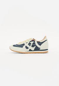 Sneakers - light blue