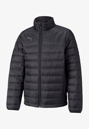 Giacca nera imbottita con colletto alto e zip frontale, caratterizzata da cuciture orizzontali e un piccolo logo grigio sul lato sinistro del petto.