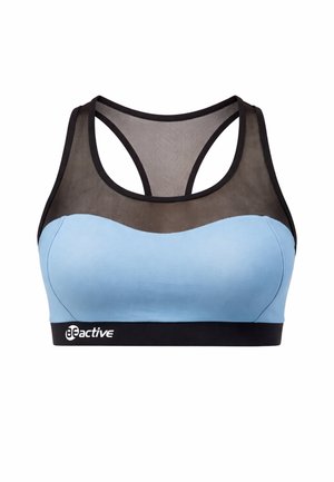 Lichtblauwe sportbeha met zwarte mesh bovenkant en zwarte elastische band. Heeft een gebogen ontwerp en branding op de band. Gladde textuur.