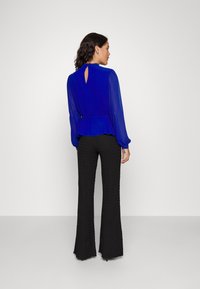 VILA VIKAROLINA - Bluse - mazarine blue