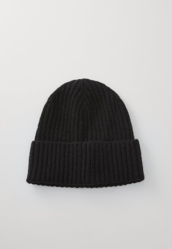 MONOGRAM BEANIE - Beanie2