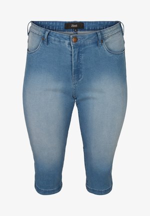 Lyseblå denim bermudashorts med fem lommer, knaplukning og falmede detaljer på stoffet.