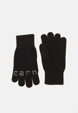 Guantes de punto negros con puños acanalados. Los dedos están completamente cubiertos, con letras blancas en las puntas. Textura suave, diseño ligero.