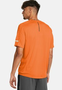 Under Armour TECH UTILITY - Športové tričko - orange