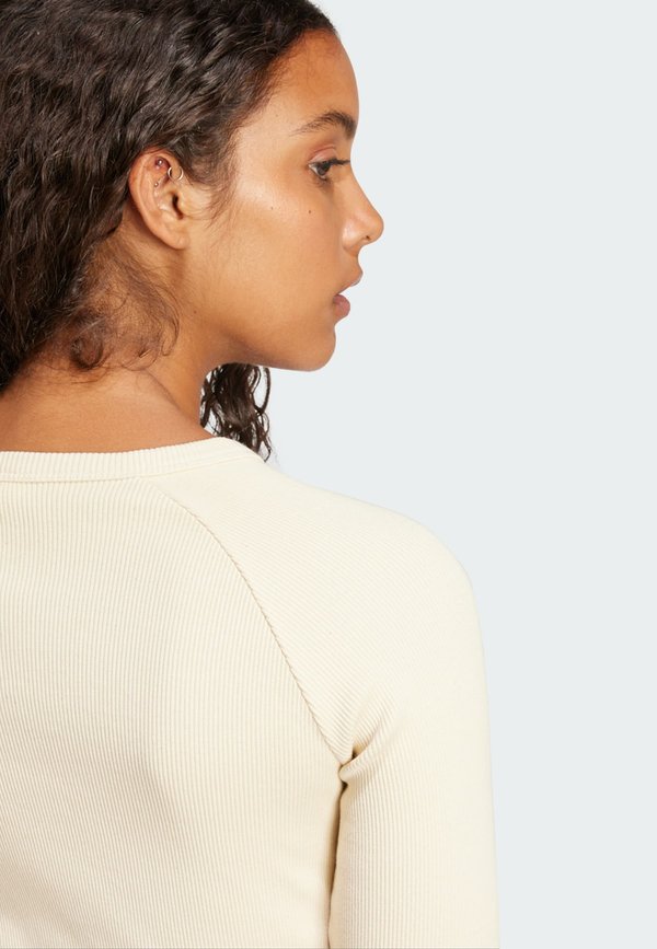 RIBBED LONG SLEEVE CROP - Long sleeved top2