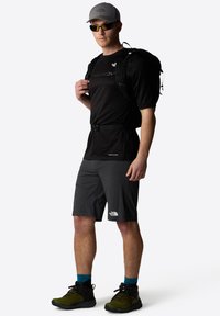 The North Face SHADOW - Sports T-shirt - black