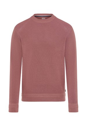 Langärmliger, gestrickter Rundhals-Pullover in staubigem Rosa mit gerippten Bündchen und Saum, auf einem einfarbigen Hintergrund von der Vorderseite gezeigt.
