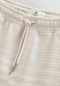 REGULAR FIT- TEXTURED  - Träningsbyxor - neutral