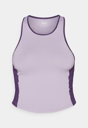 Violets sporta krekls ar gaiši lavandas galveno audumu. Satur kontrastējošas tumši violetas sānu paneļus un noapaļu jostu.