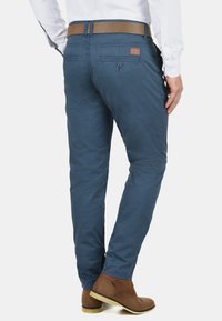 Blend BHTROMP REGULARFIT - Chino - ensign blu