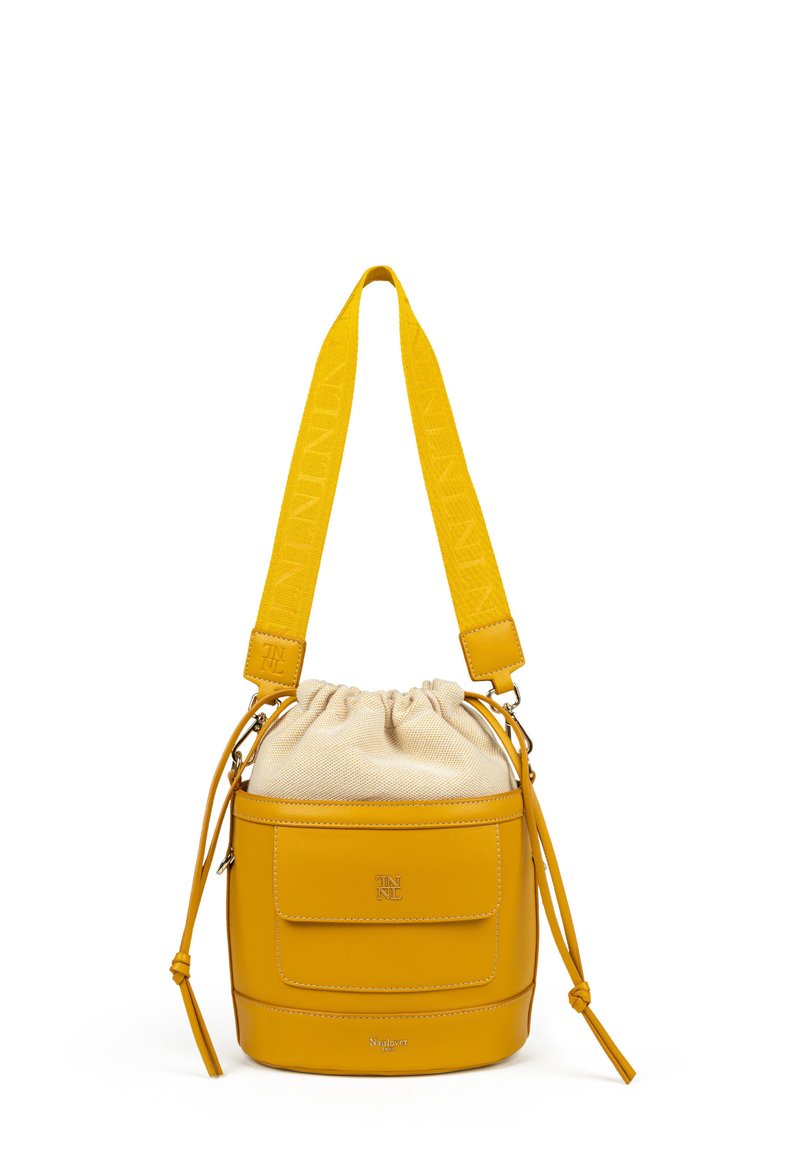 Gul läder bucket bag med dragskoöppning, beige tygfoder och en framficka. Har en strukturerad gul rem med logotyp.