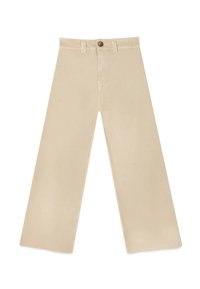 Pantalons larges beiges en coton, dotés d'une fermeture à bouton, de passants de ceinture et d'un ourlet brut avec une texture lisse.