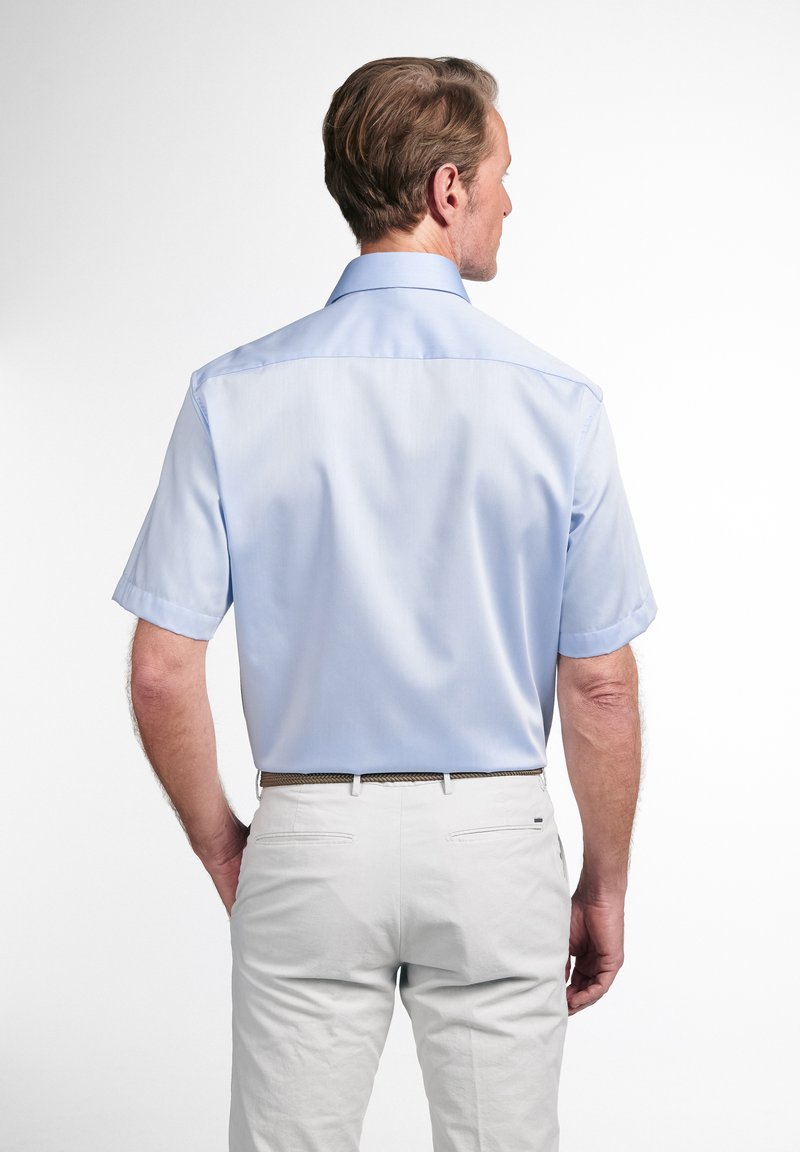 Herren Komplettanzüge | Eterna KURZARM Businesshemd blau - CC15699 Herren Komplettanzüge | Eterna KURZARM Businesshemd blau - CC15699
