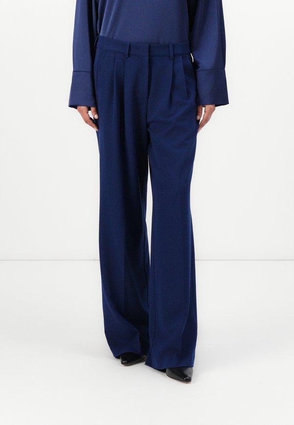 MILLE DAILY SLEEK - Trousers