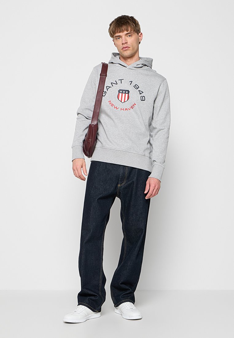 Kapuzenpullover