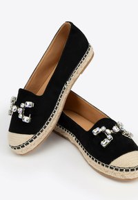WITTCHEN WITH DECORATION - Zapatos sin cordones - black
