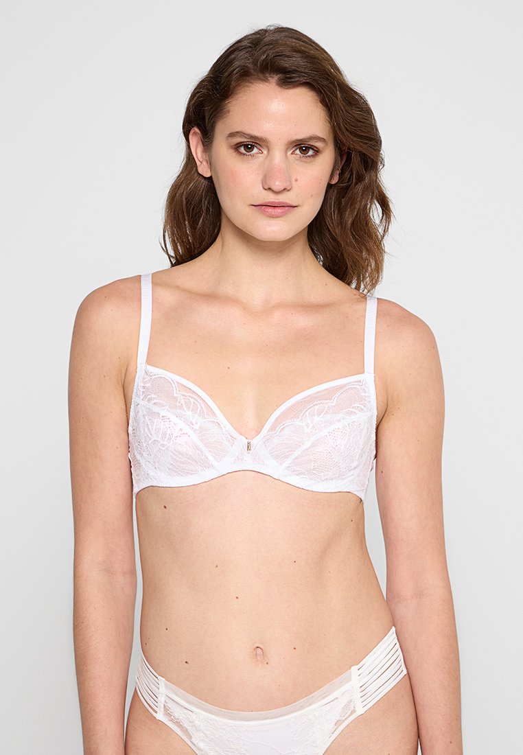 Chantelle Beugel BH wit Chantelle Beugel BH wit
