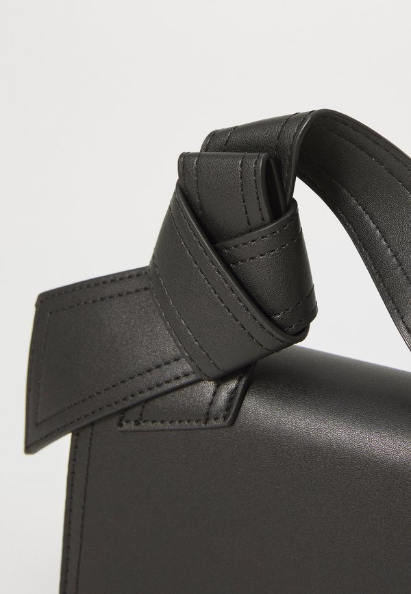 VMANNELI HANDBAG - Handbag2