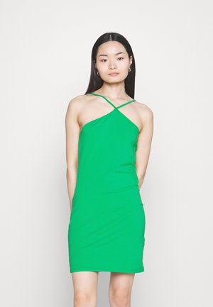 Vero Moda Petite VMMADAMAXI SINGLET SHORT DRESS JRS PTT - Φόρεμα ημέρας - bright green
