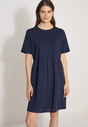 Cecil, KNEE-LENGTH DRESS WITH MIXED TEXTURES - Robe en jersey - urban dark blue