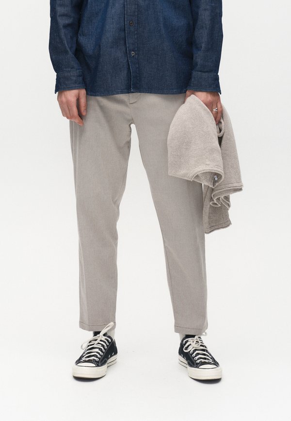 MONZA DOMO PANT CROPPED - Chino - coriander