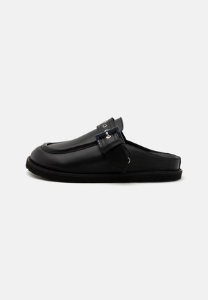 ARTENTIA - Mules - black