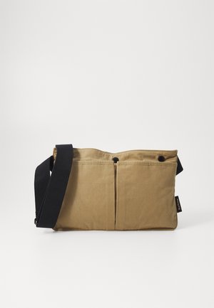Barbour TRANSPORT SACOCHE BAG UNISEX - Cross body bag - golden khaki