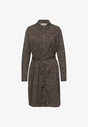 Pehmeästä kankaasta valmistettu leopardikuvioinen paitamekko ruskeana ja mustana, jossa on kauluksellinen pääntie, pitkät hihat, edessä napillinen suljenta ja solmittava vyö.