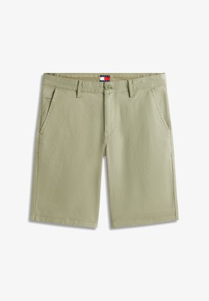 Beige kniehohe Herren-Shorts mit Seitentaschen, Gürtelschlaufen, Knopfverschluss und Tommy Jeans-Label auf dem inneren Bund.
