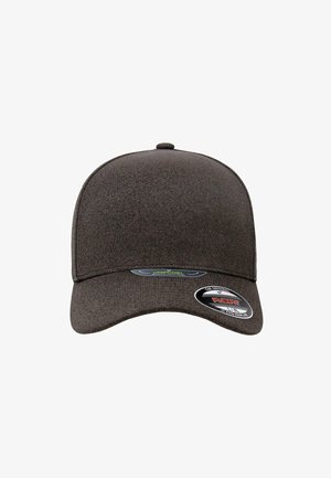 Casquette de baseball gris foncé avec une texture lisse, couronne arrondie et visière courbée. Présente un autocollant de marque sur le panneau avant.